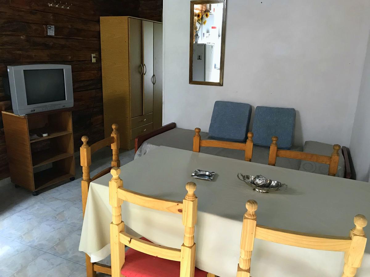 Apart Flavia Carhué Extérieur photo