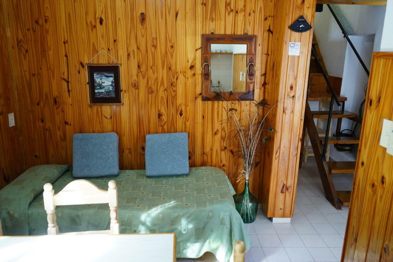 Apart Flavia Carhué Extérieur photo